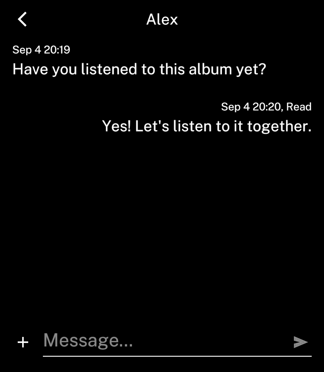 An incoming message and an outgoing reply above the composer.